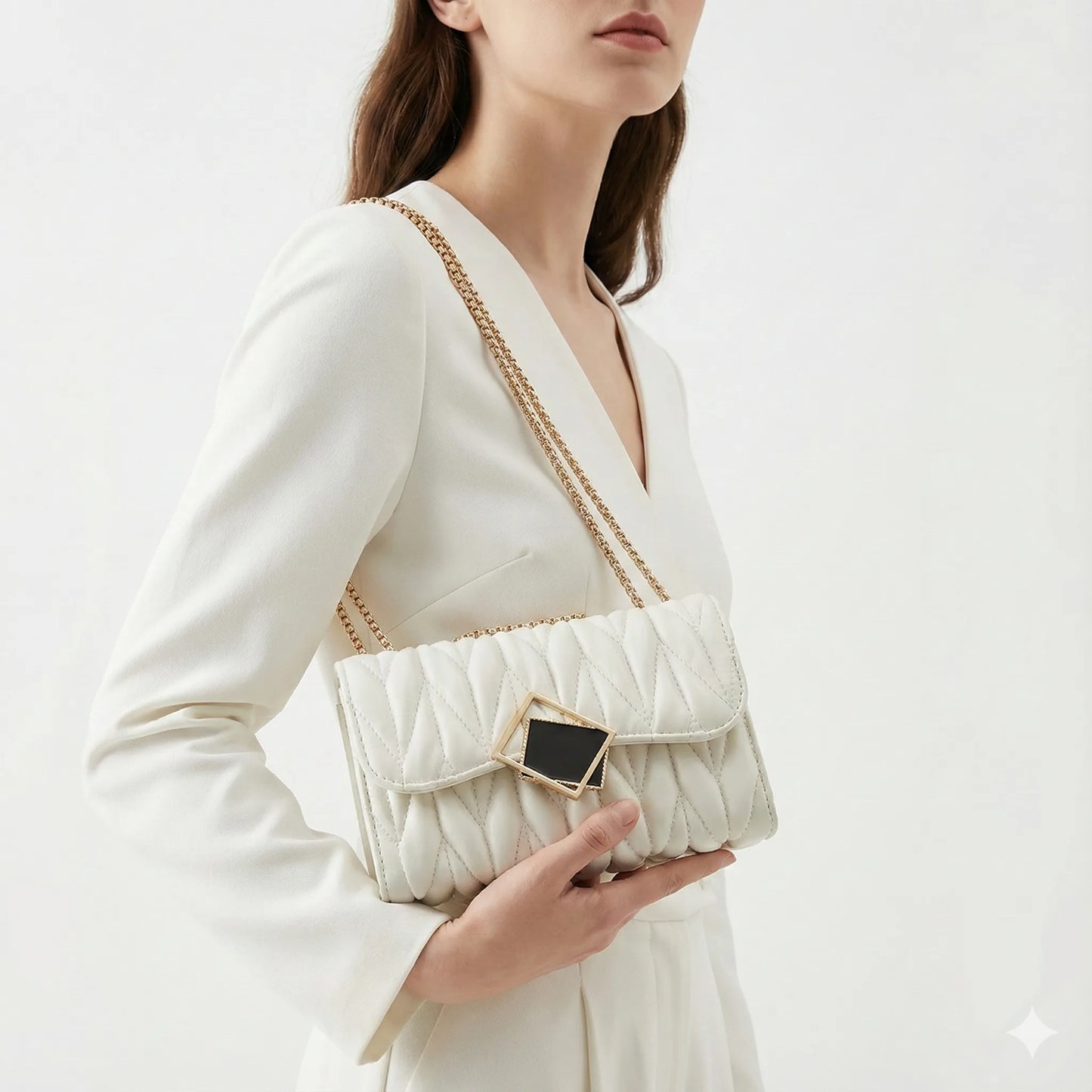 Kompakte Tasche aus Leder - Vienza