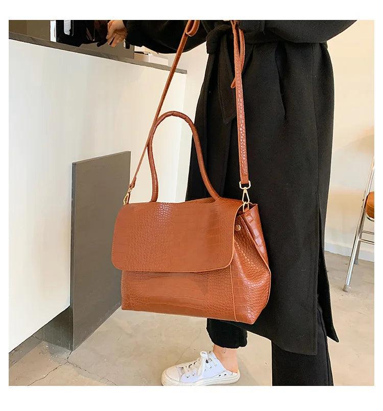 Tasche aus Echtleder - Clove