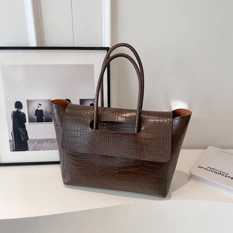 Tasche aus Echtleder - Clove