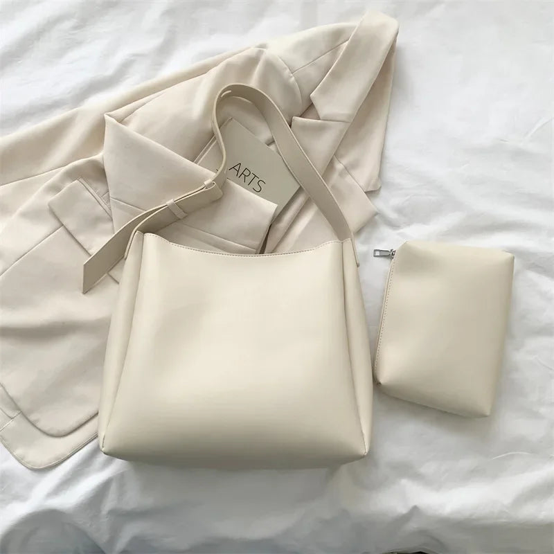 Tasche aus Echtleder + Necessaire - Glass