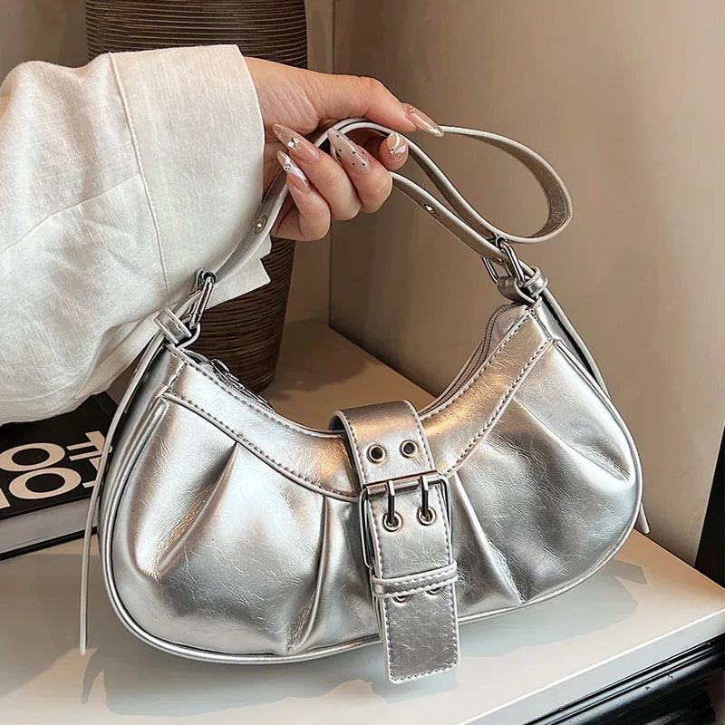 Kleine Tasche aus Echtleder - Az