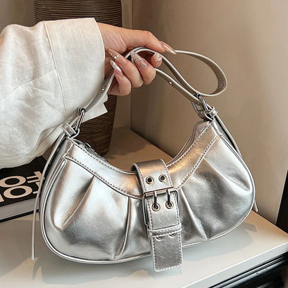 Kleine Tasche aus Echtleder - Az