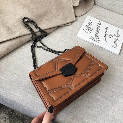 Kleine Tasche aus Echtleder - Eyla
