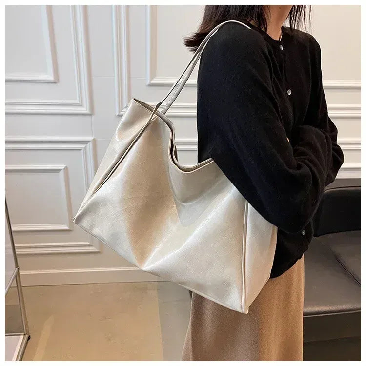 Tasche aus Echtleder - Mirá